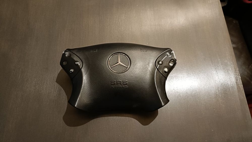 Mercedes W203 Airbag com botões São Mamede De Infesta E Senhora Da Hora • OLX Portugal