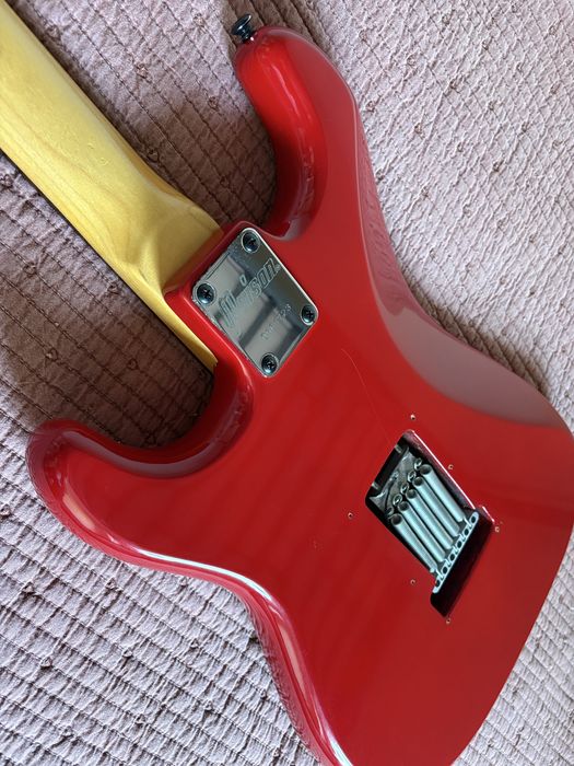 Guitarra Stratocaster Maison