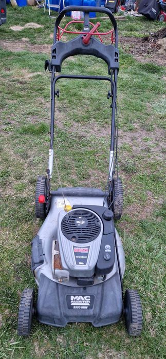 Kosiarki spalinowe uszkodzone z napędem 3 szt.