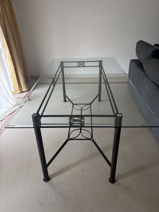 Mesa vidro e ferro preto