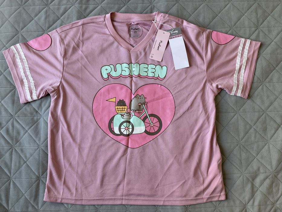Футболка Pusheen