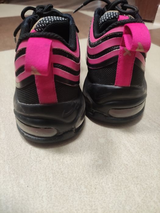 Кросовки Nike air 38 кросівки