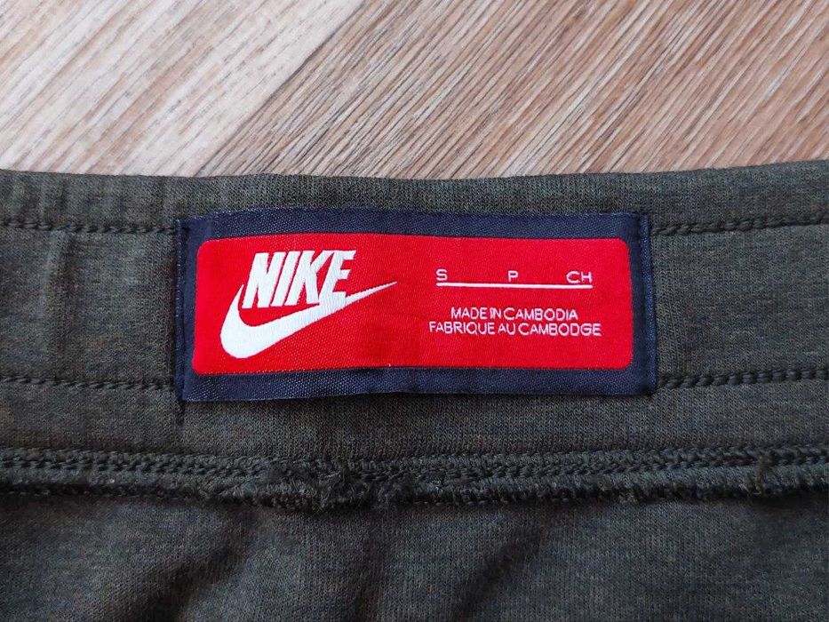 Мужские спортивные штаны Nike Tech Fleece