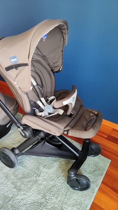 Trio Chicco i-Move 360 – Carrinho + Alcofa + Ovo + Base