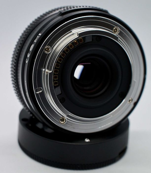 Objetiva autofocus TTartisan 14mm F/3.5 para Fuji X
