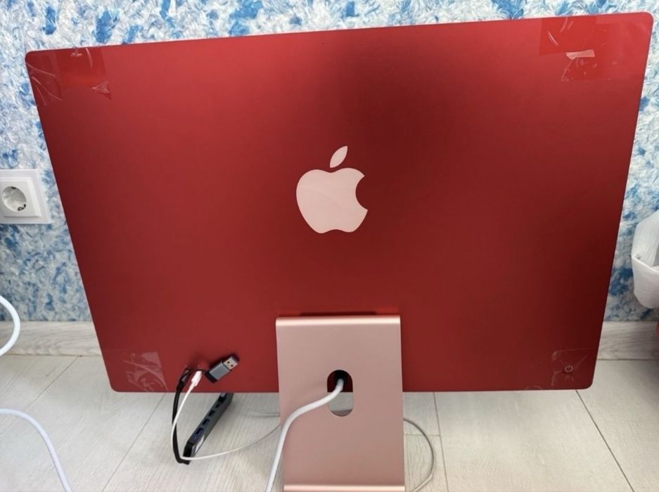 Imac 21” 2021 M1 8/256gb zbity