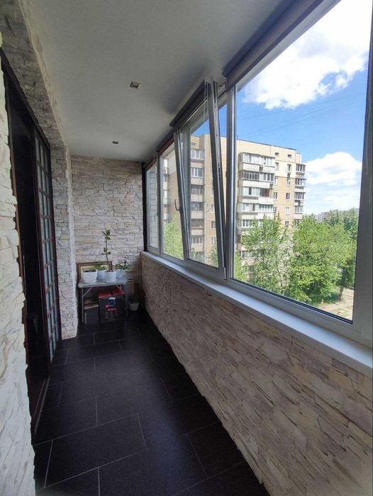 БЕЗ КОМІСІЇ! Продаж 3-к квартири 105,1м² від ВЛАСНИКА біля метро Харківська (вул. Братства Тарасівців, 12/37)