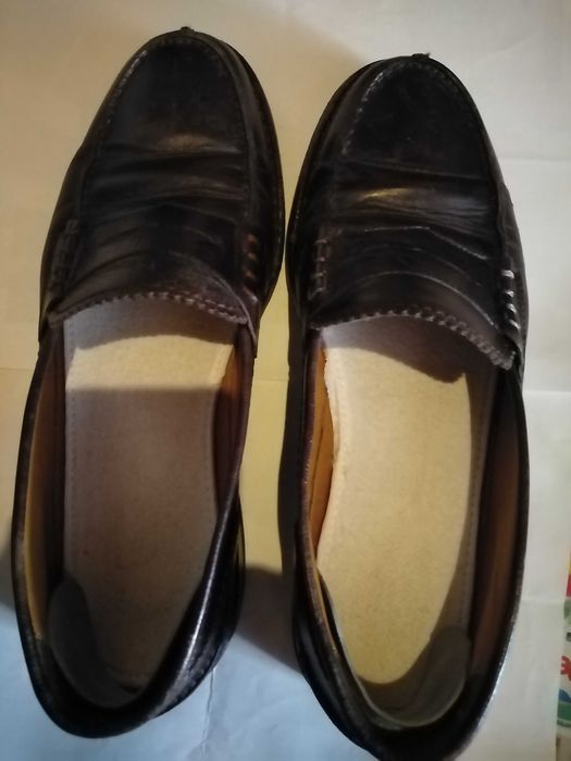 Sapatos de homem tamanho 42
