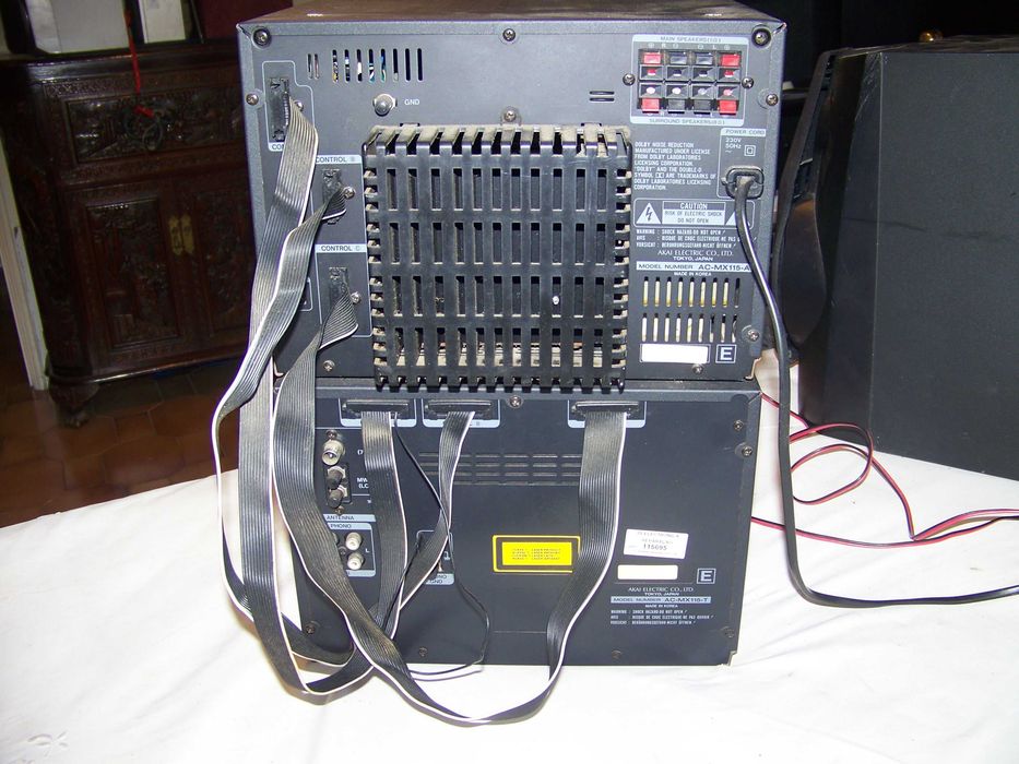 aparelhagens midi AIWA e AKAI - cds e tape KO