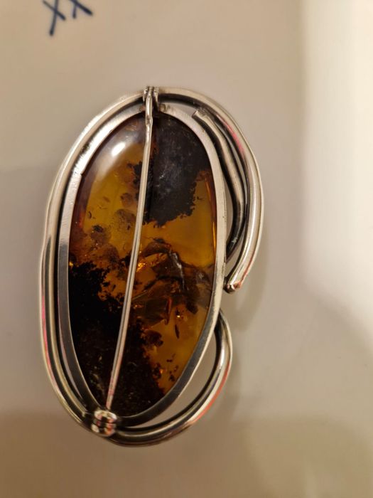 Brosżka - wisior bursztyn w srebrze