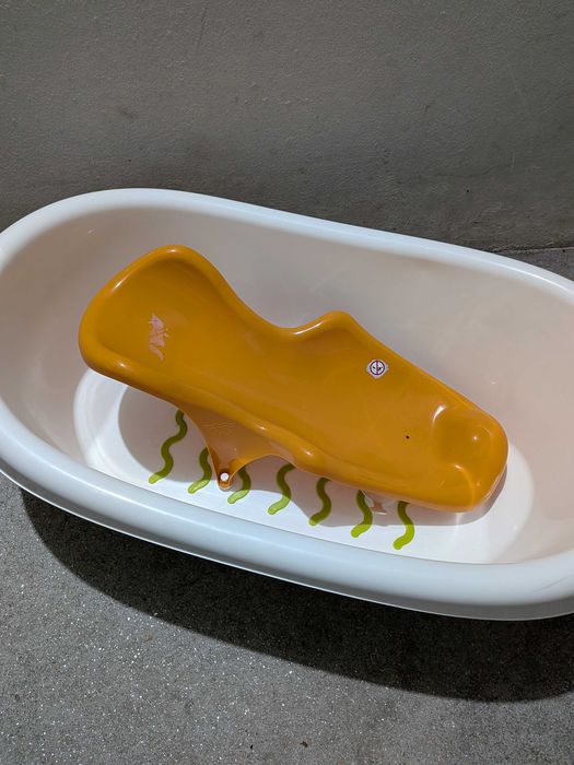 Banheira criança com adaptador de oferta
