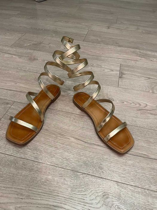 Якісні карнавальні костюми для дорослих (з аксесуарами та взуттям)