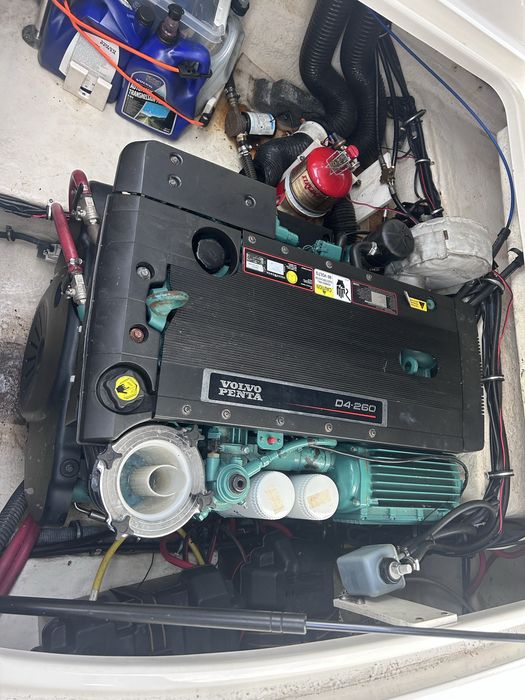 Łódz Motorowa Chaparral 250 Signature Diesel Volvo D4