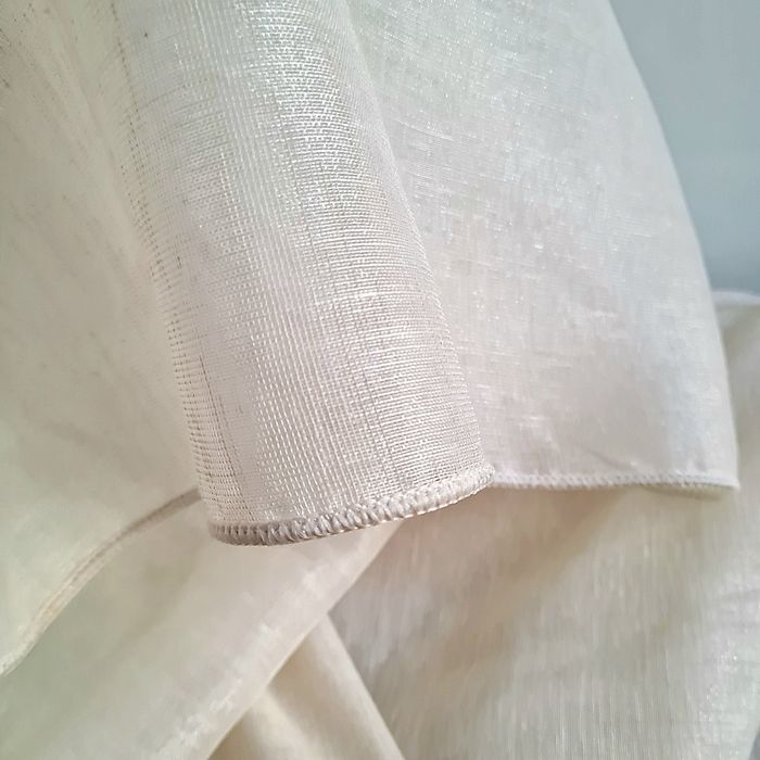 Firana ecru z połyskiem alla len