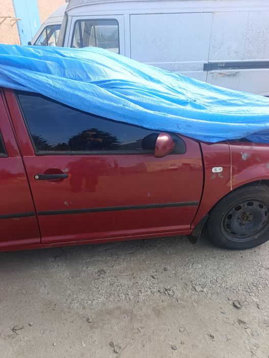 Продам авто на розбір гольф 4 ,  на запчастини,або  ціляком, документи в наявності