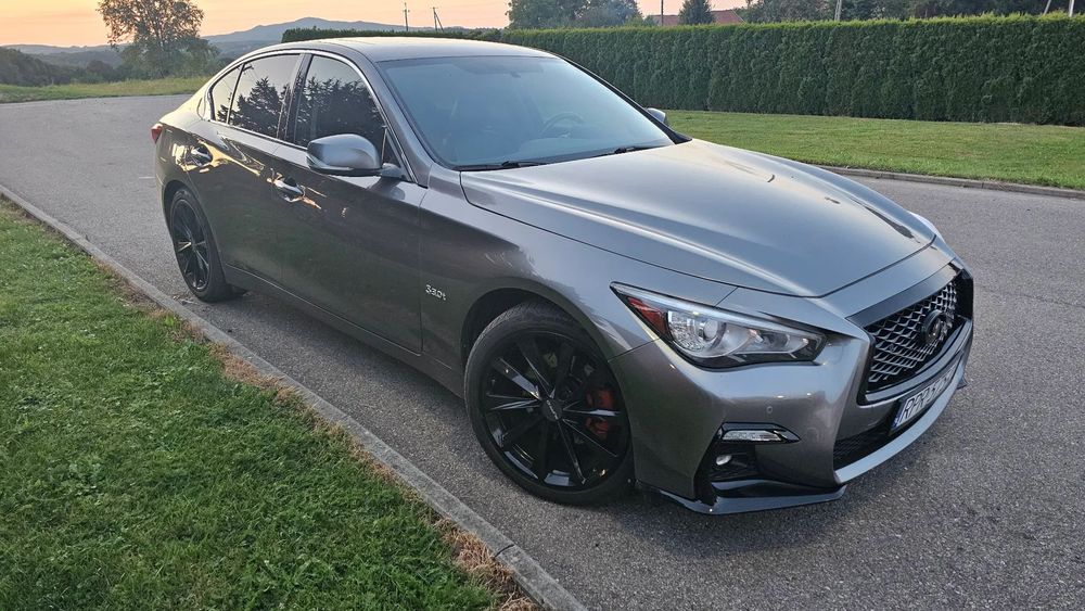 Infiniti Q50