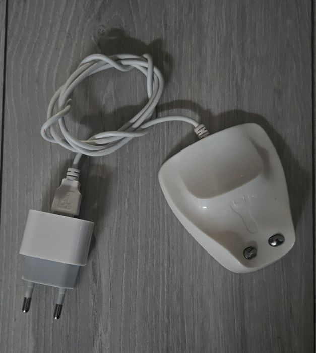 Ładowarka Scholl Velvet