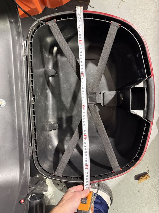 Kufer bagażnik centralny Awina - uniwersalny z płytą montażową