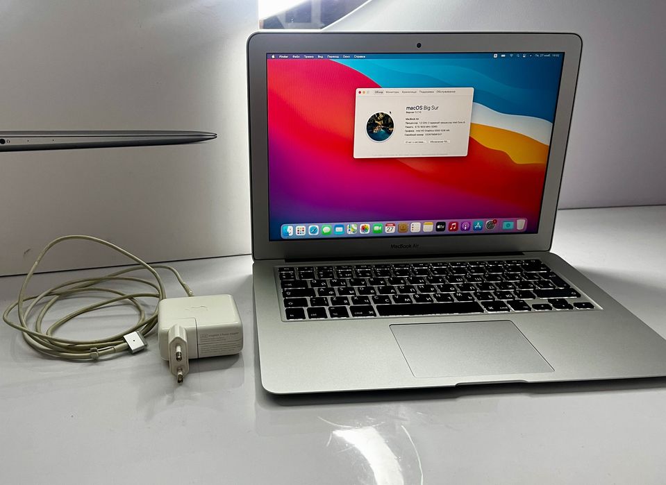 Apple Macbook Air 13, 2013, i5, 4Gb/128Gb.