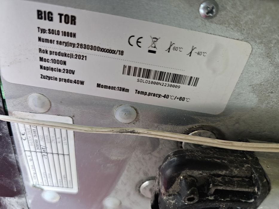 Kompletny napęd do bramy