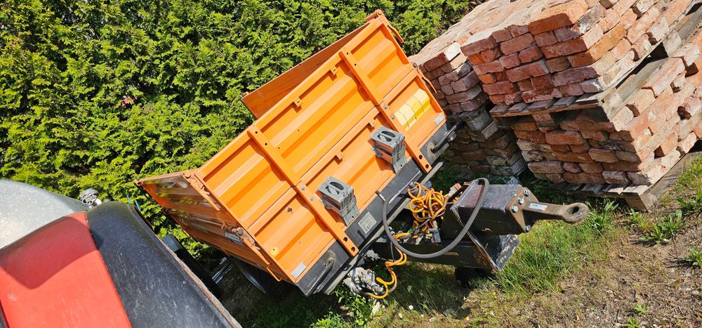 Przyczepa ciężarowa rolnicza PRONAR T655