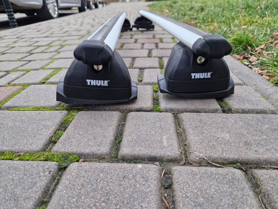Продам релінги на дах Thule на Scoda Octavia Tour