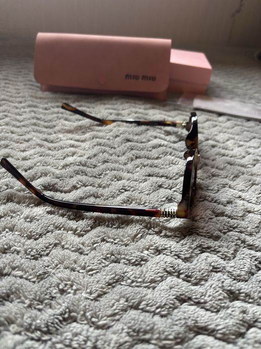 oculos de sol miu miu