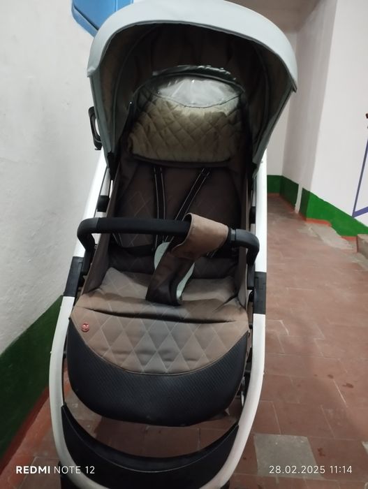 Продам прогулянкову коляску