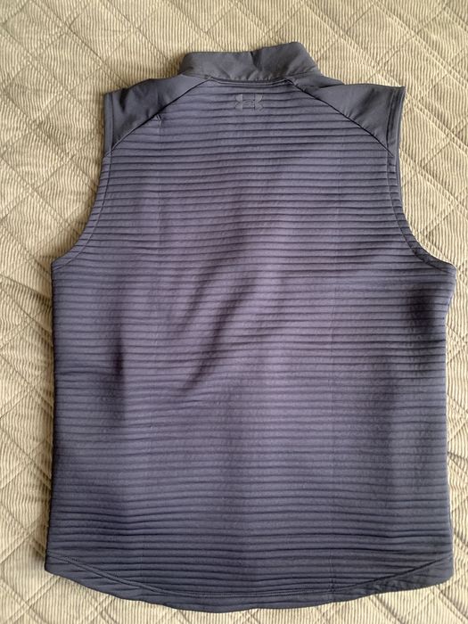 Безрукавка Under Armour