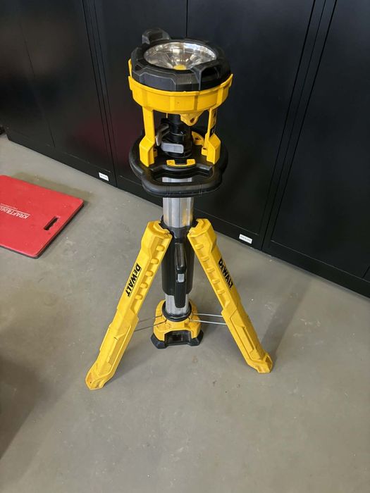 Halogen Led DeWalt Budowlany DCL079 jak nówka