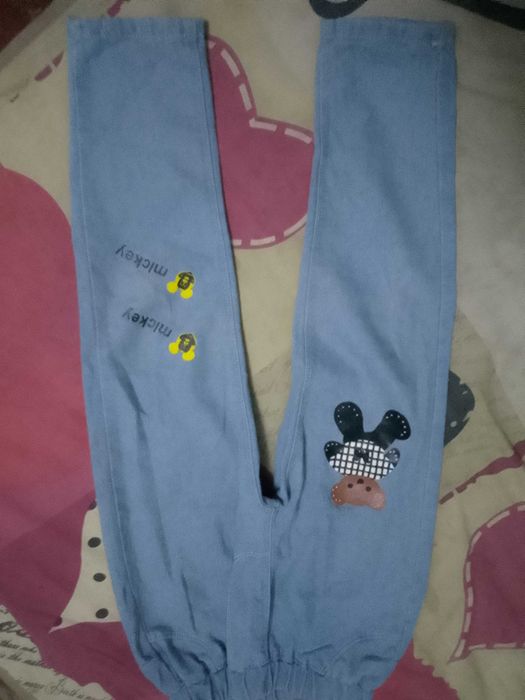 Джинси на дівчинку