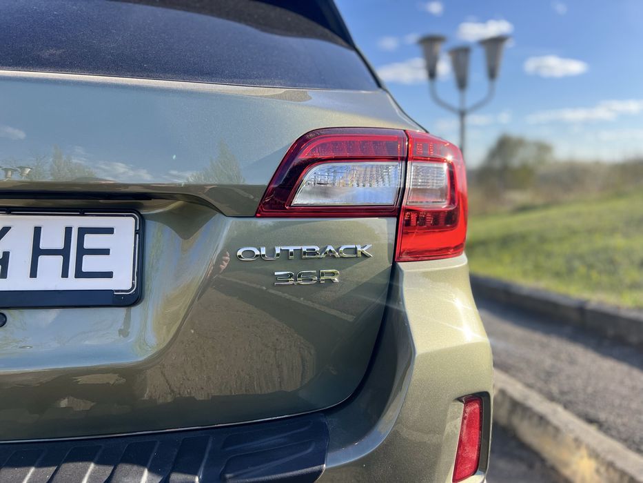 Subaru Outback 2016 3.6R