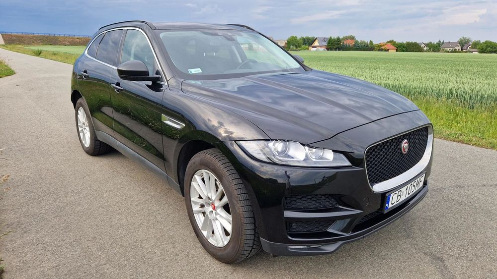 Jaguar F-Pace