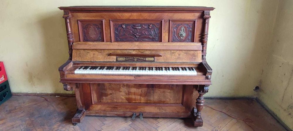 Zabytkowe pianino GEORG HOFFMANN BERLIN ok. 1900 r., Antyk, Rzemiosło, Przedwojenne, Oryginalne, Piękne rzeźbienia