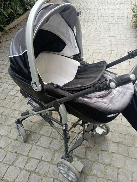 Carrinho de passeio chico