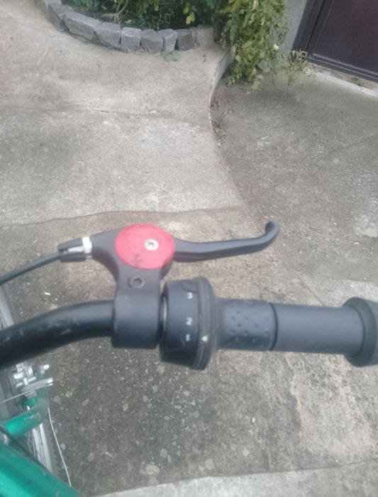 Дитячий велосипед з планетаркою