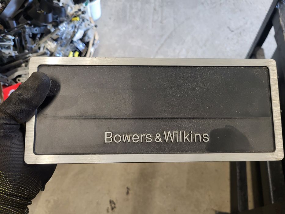 Wzmacniacz Bowers & Wilkins bmw 5 m5 f90 G30 2018r