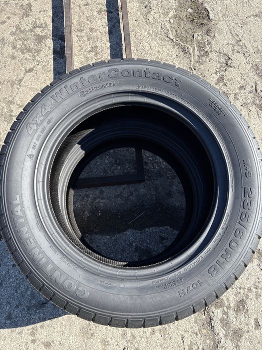 Opony zimowe 235/60R18 Continental 4x4 Winter Contact
