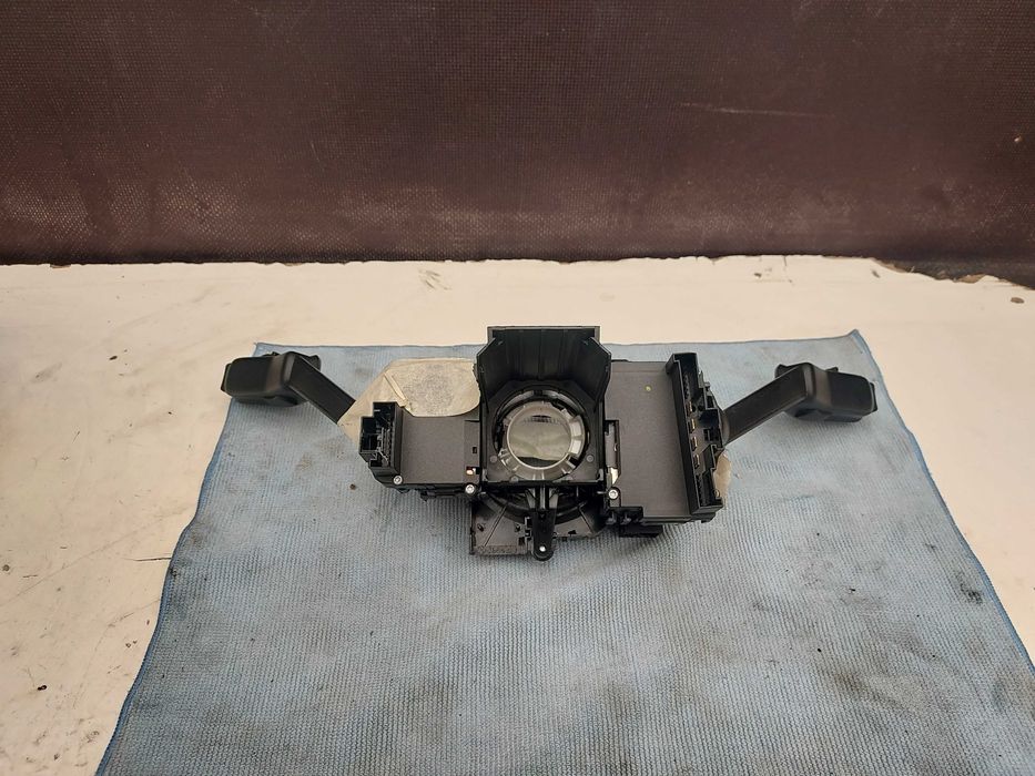 Przełącznik Zespolony Taśma Vw T6.1