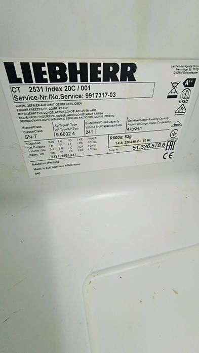 Холодильник Liebherr CT2531