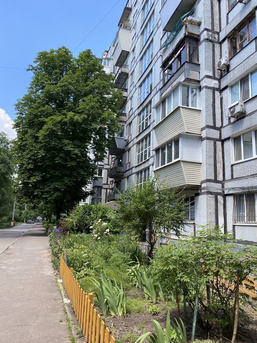 Продаж 3 к квартири 68 м2. ЖМ Тополь-1. Ремонт. Меблі. Техника