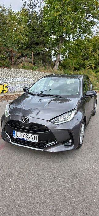 Mazda 2 Hybrid