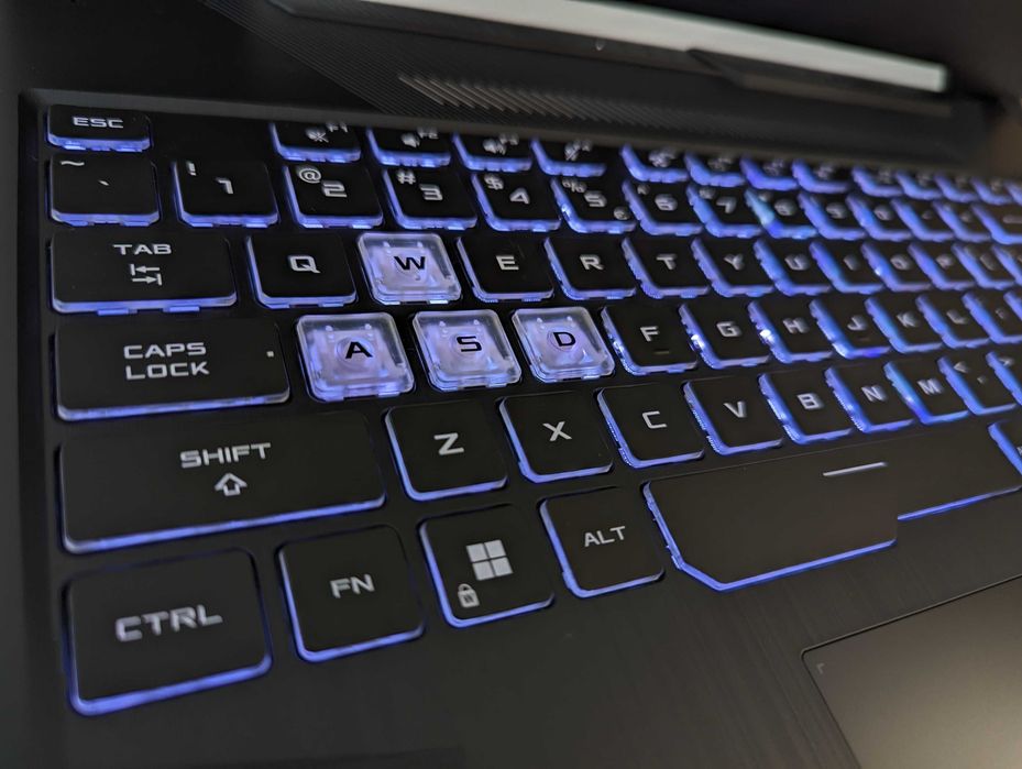 LAPTOP GAMINGOWY Asus TUF F15 RTX 3050 Intel i5-11400H 144 hz