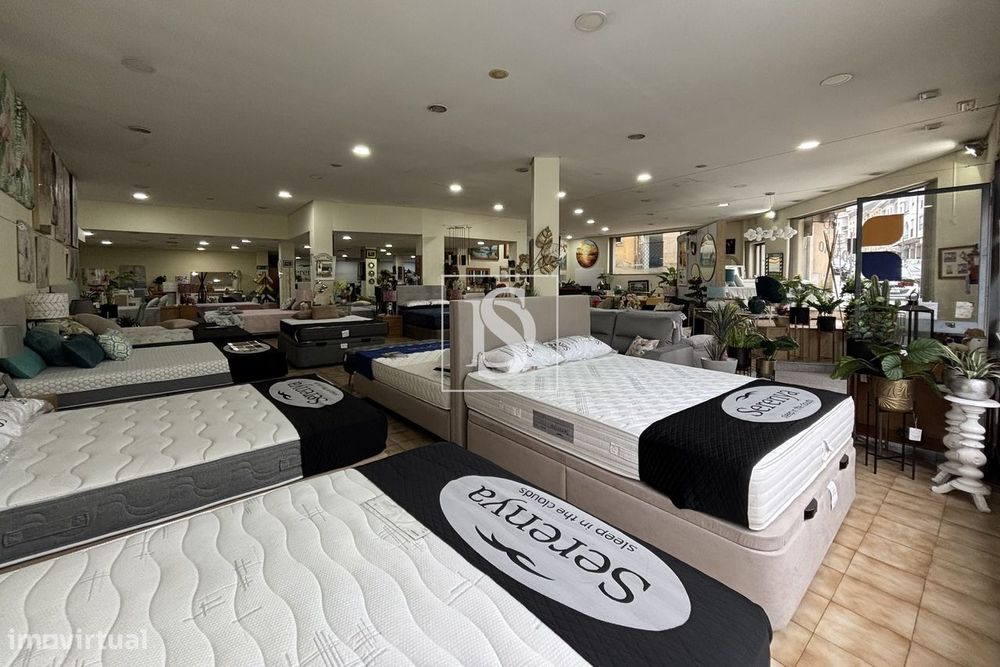 Espaço comercial com 598m2 no centro de Viseu