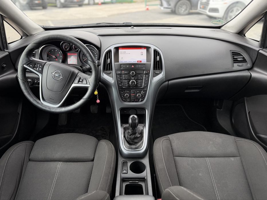 OPEL ASTRA 2016 року, 1.6 дизель, механіка, передній привід.