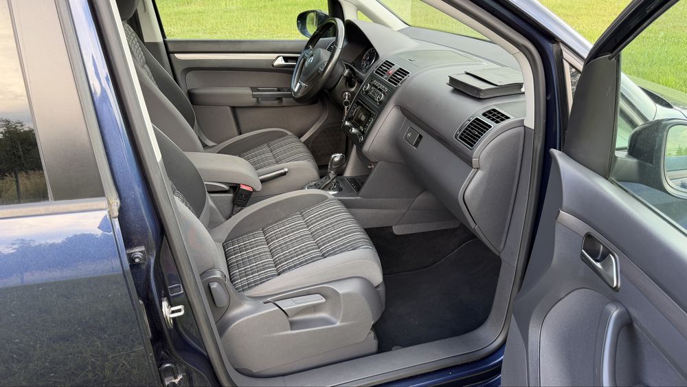 Volkswagen Crosstouran ledy webasto bixenon panorama 7 osobowy zamiana