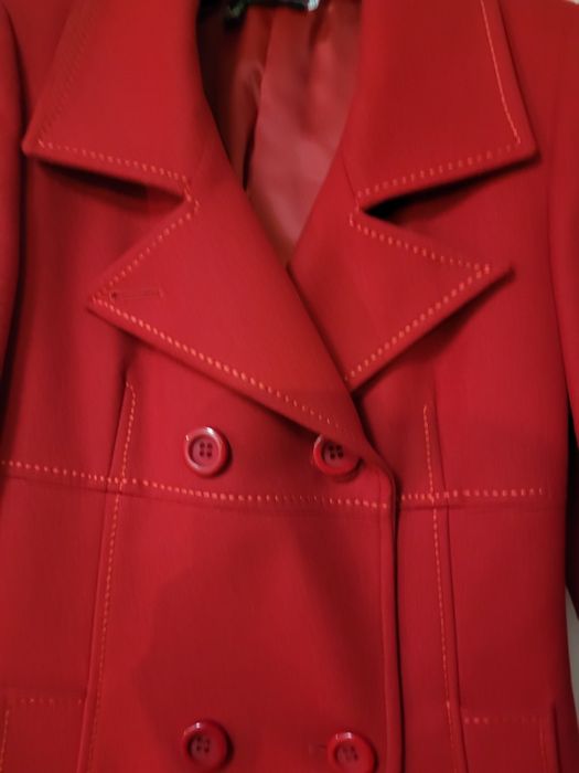 Płaszcz Czerwony roz 38