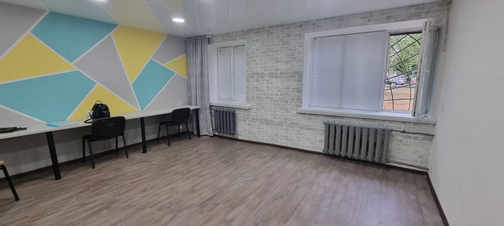 Продам помещение на ул.Шекспира, м Ботанический Сад