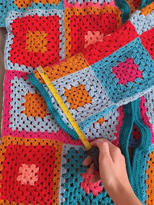Sweter handmade robiony na szydełku, r. L