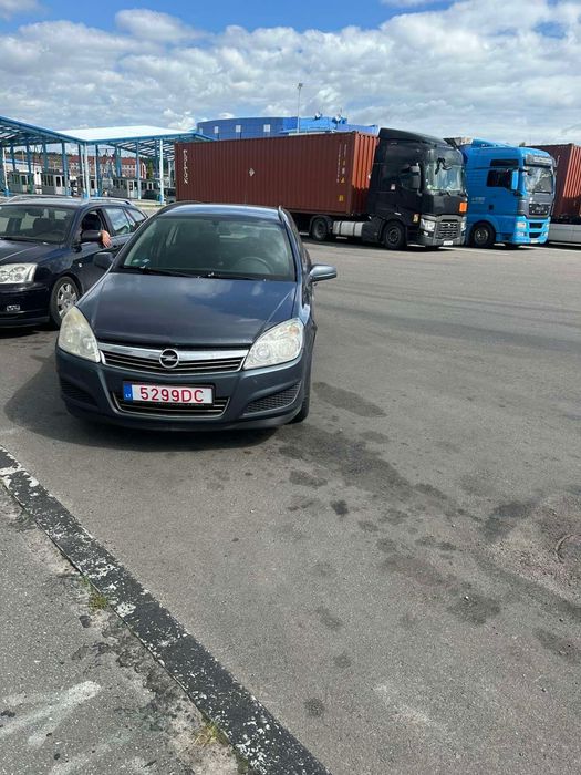 Продам Opel Astra 1,7 CDTI.